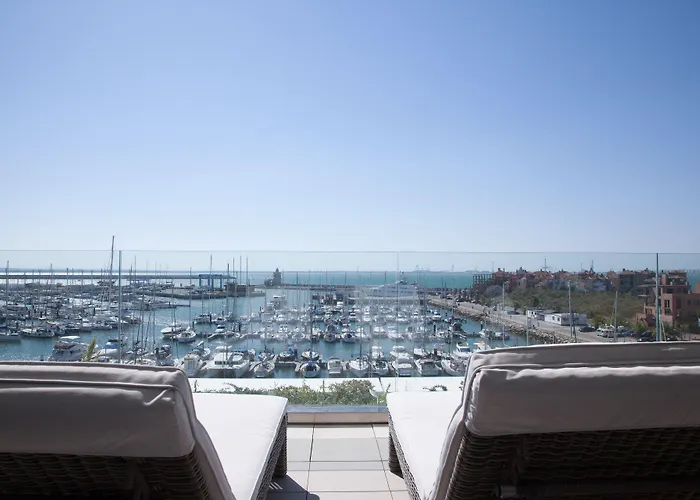 Suites Puerto Sherry